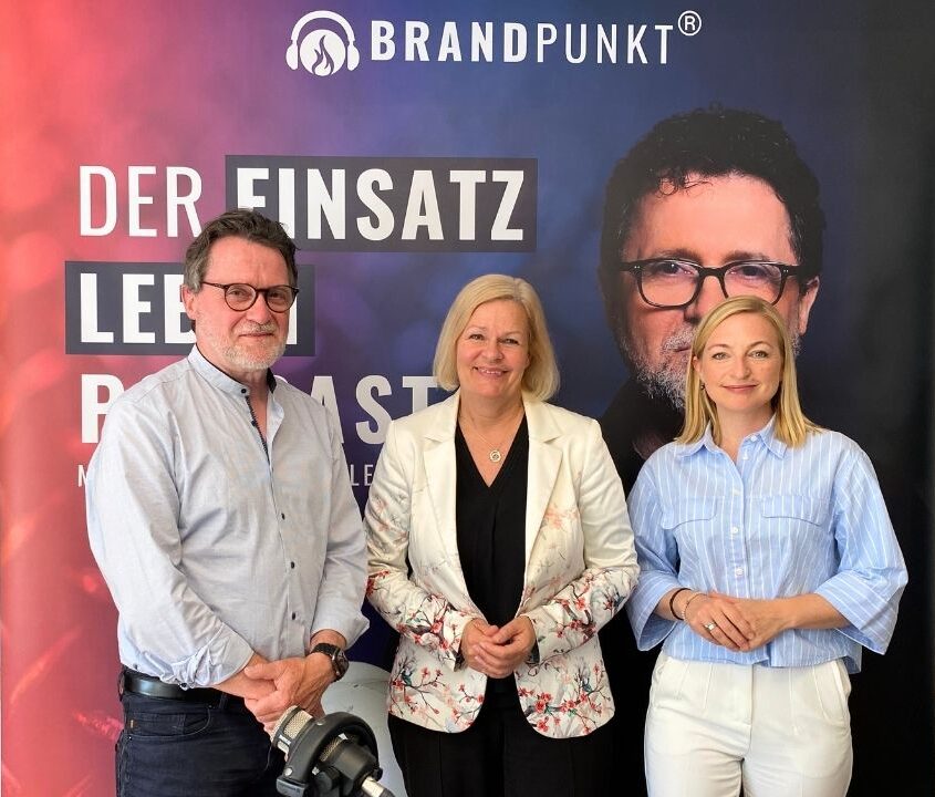 Podcastinterview mit Nancy Faeser - Bundestagsabgeordnete - Bundesinnenministerin a. D. - Beiratsvorsitzende des Bundesfeuerwehrverbandes Deutschland